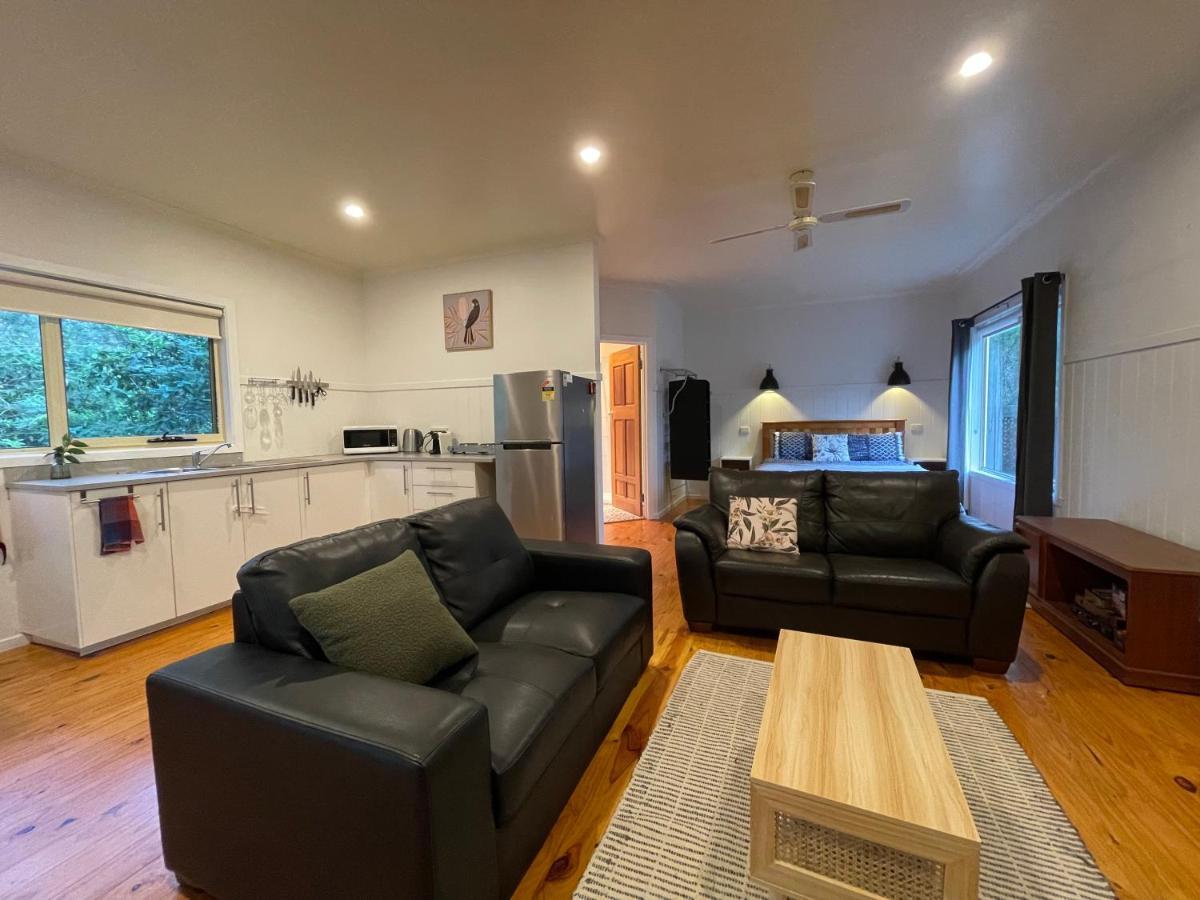 Tindoona Cottages Foster Extérieur photo