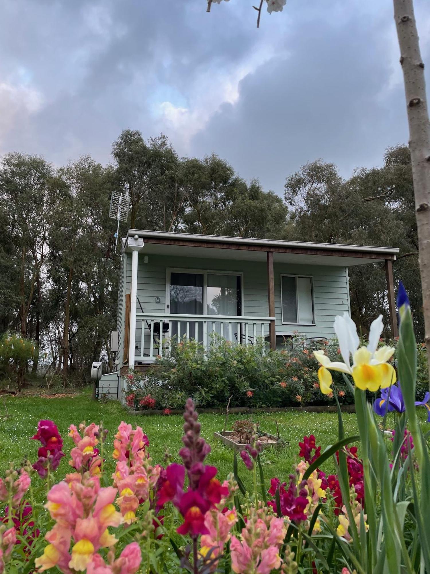 Tindoona Cottages Foster Extérieur photo